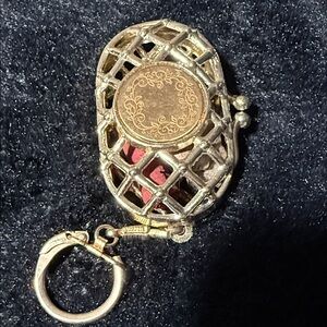 Gold Lattice Keychain with Red Detail